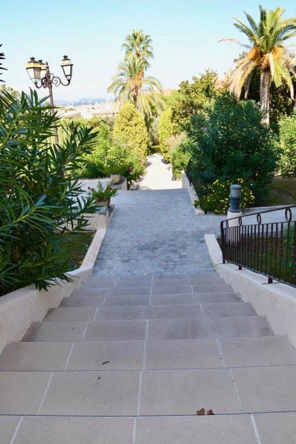 Saint-Tropez Leilighet Eksteriør bilde